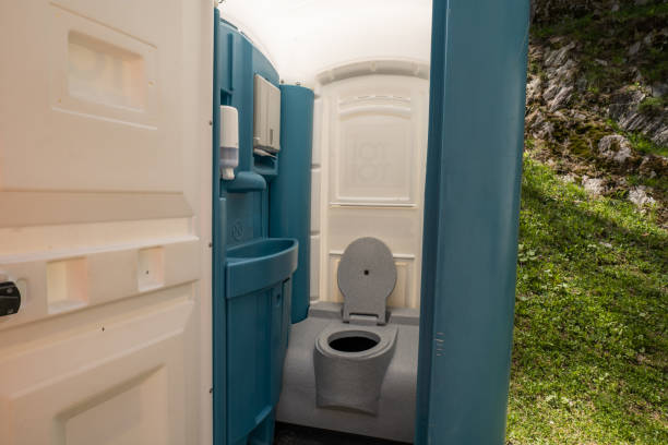 Best Porta potty rental near me  in Wooster, AR
