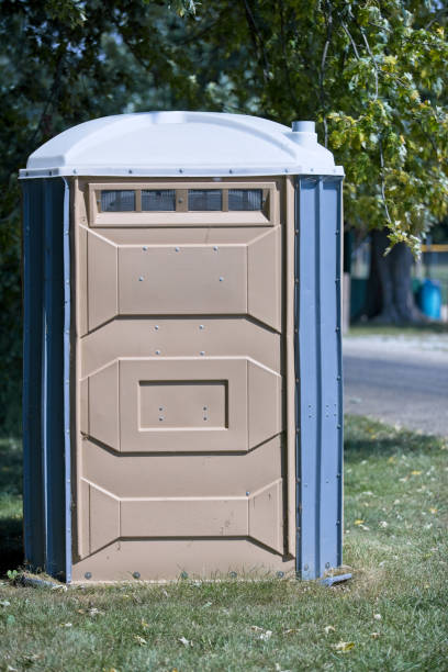 Portable Toilet Options We Offer in Wooster, AR